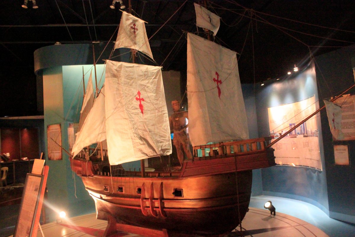Exhibition-of-marine
