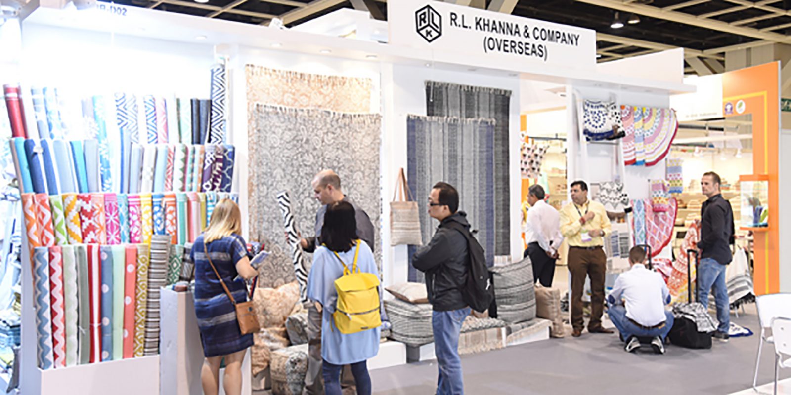 Textile-fairs-and--slider